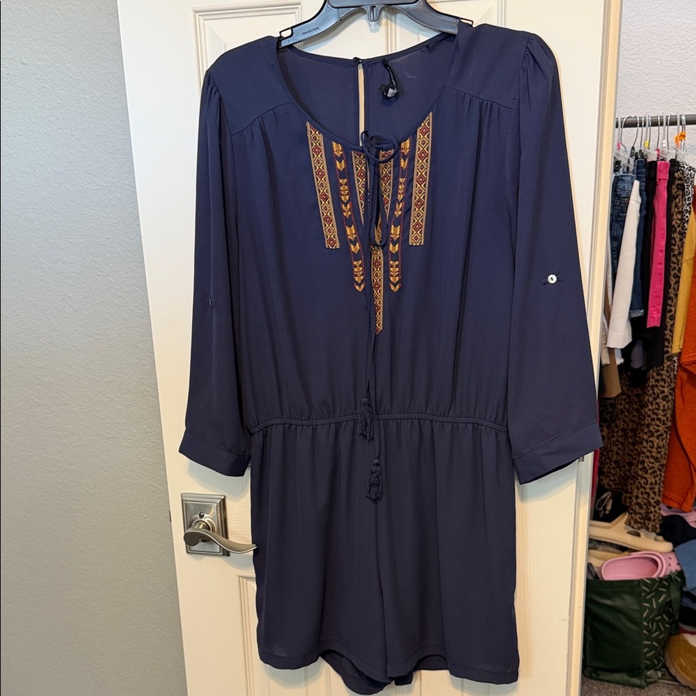 Signature Studio Navy Blue Garment